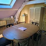 Saisonnée - Gîtes, Chambres et Table d'Hôtes Pensión Centres