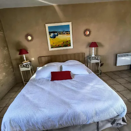 Saisonnee 3* Centres